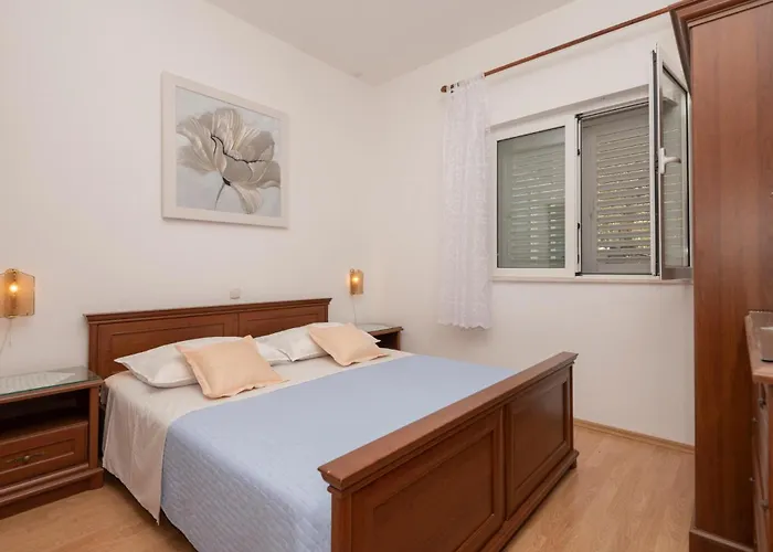 Three-bedroom In Apartment